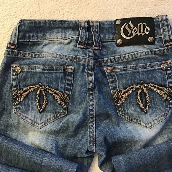 CELLO JEANS DISTRESSED SIZE 1 BOOT CUT - Picture 5 of 7